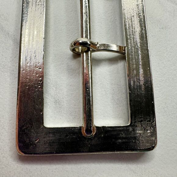 Silver Tone and Black Bar Simple Basic Belt Buckle - Picture 6 of 12